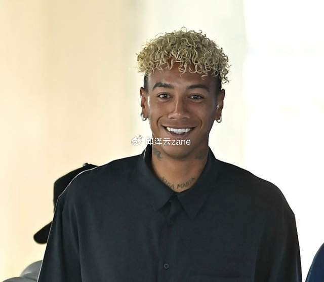 九五至尊VI-有钱了！中超最贵标王出炉：武汉三镇5年内第3次签下标王|卡迪斯|冬窗|尼古拉·斯坦丘|上海申花足球俱乐部|米格尔·阿齐兹_新浪体育_新浪新闻