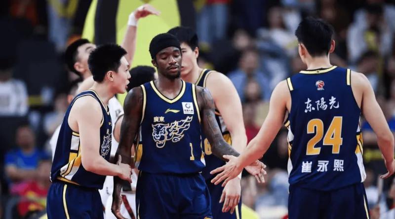 九五至尊VI-广东输辽宁遭4坏消息！三分+内线全崩，崔永熙低迷，陈家政无地位